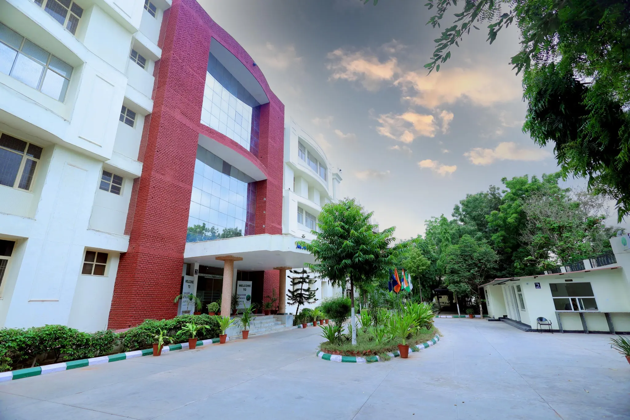 infrastructure of Mayoor School Jaipur