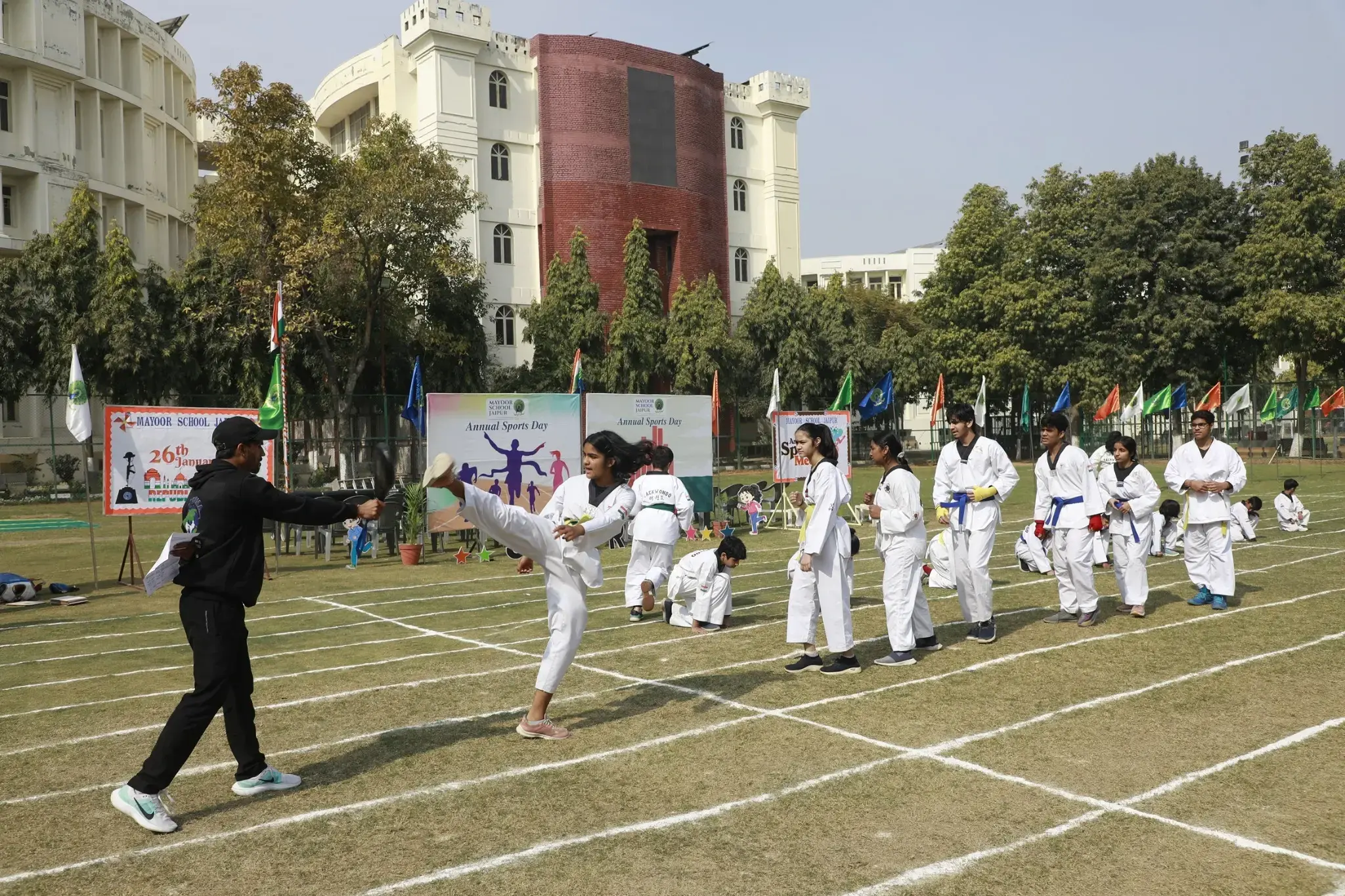 Studnets of Mayoor School practising Karate