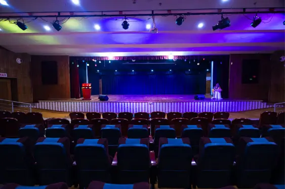 auditorium of Mayoor School Jaipur