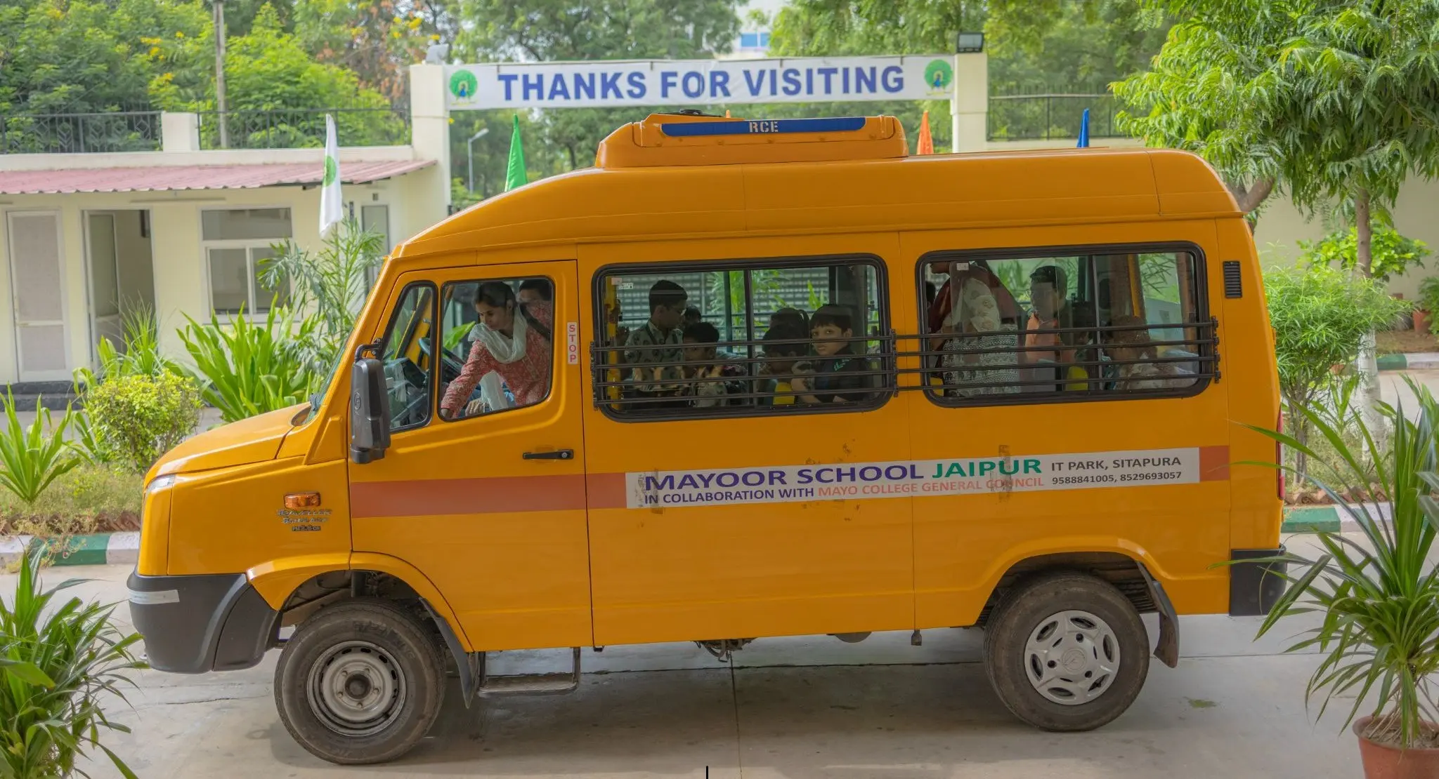 Air-Conditioned school bus of Mayoor School Jaipur with GPS enabled