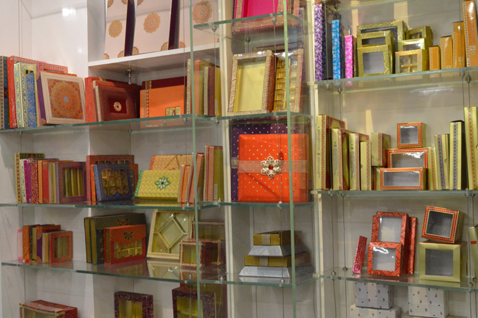 Fancy Dry Fruits and Mithai Boxes